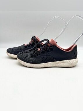 Crocs LiteRide Perforated Lace-up Sneakers Comfort Shoes Gray & Pink Women’s 8